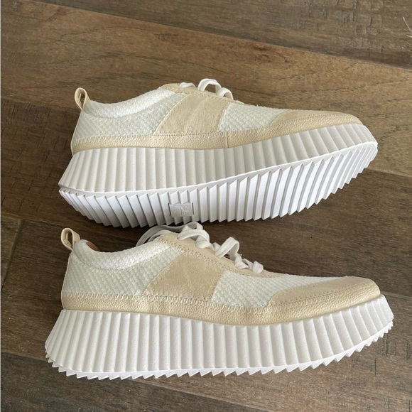 NWOT! Women's Cooper Lace-Up Platform Sneakers, 9 - Picture 6 of 12